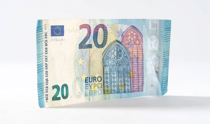 SG International staff in London earn on average €141k